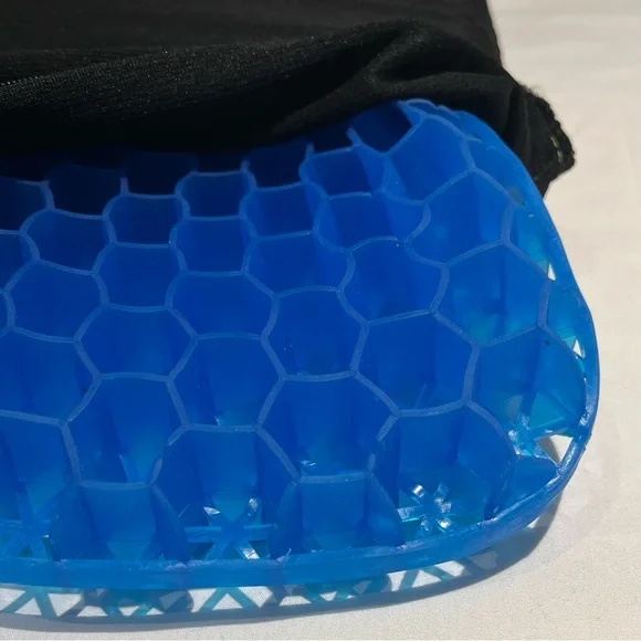 Gel Seat Cushion for Office Chair, Vehicle Seat, Anywhere - Picture 3 of 8